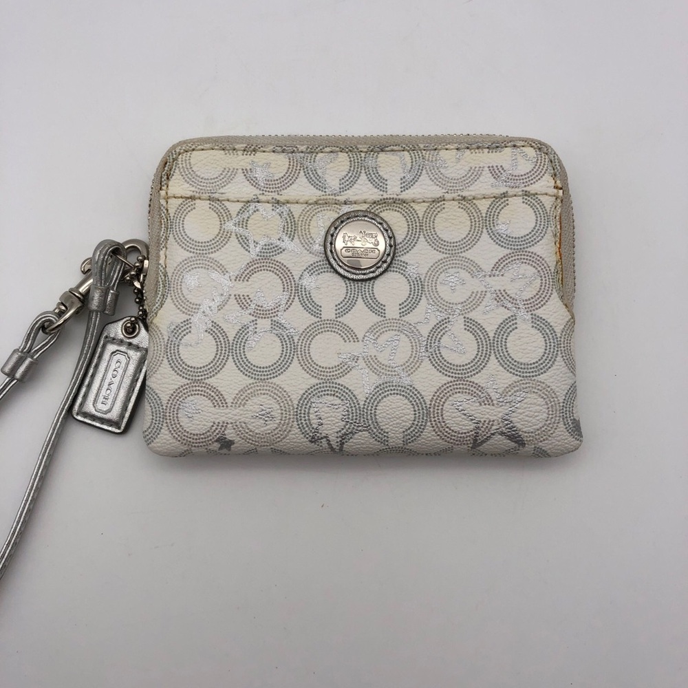 Coach Coin/ Card/Money wristlet White/silver / Stars